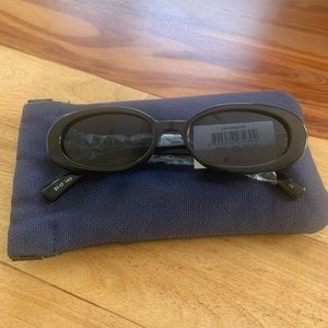 Le Specs Outta Love Black W’s Sunglasses - NEW!